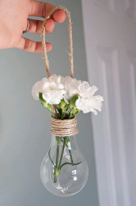  Cara  Membuat  Pot  Bunga  Cantik  Dari  Bohlam Bekas  Kumpulan 