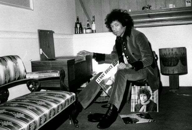 Jimi Hendrix likes vinyls