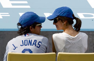 Ashley Greene Boyfriend Joe Jonas 2013