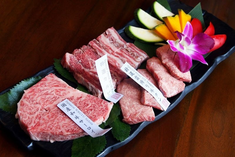 Magosaburo Wagyu Lava Set Assorted Japanese Wagyu Steak Palette