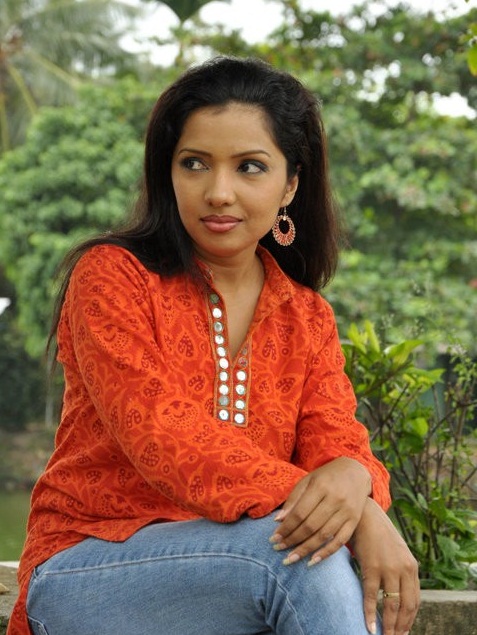 Ayam Kampus Bugil Sri Lankan Actress Surangi Kosala