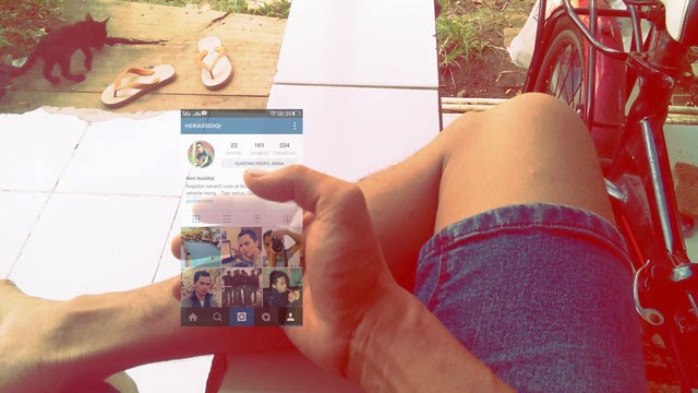Cara Membuat Foto #InstagramInHand di Android