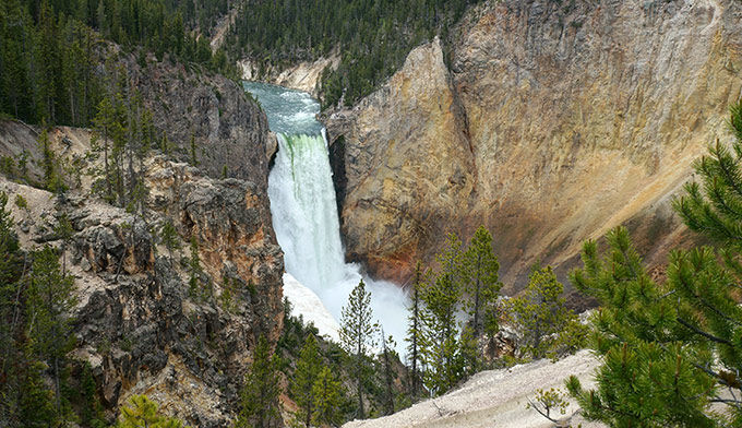 amazingexplore-lower-falls-2-gloria-grand-canyon-yellowstone