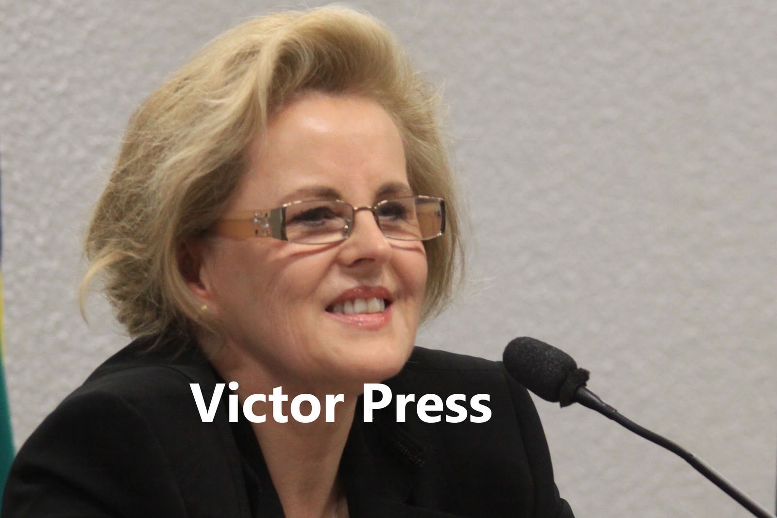 Victor Press A sabatina de Rosa Maria Weber Candiota da Rosa, indicada para o cargo de ministra Victor Press A sabatina de Rosa Maria Weber Candiota da Rosa, indicada para o cargo de ministra