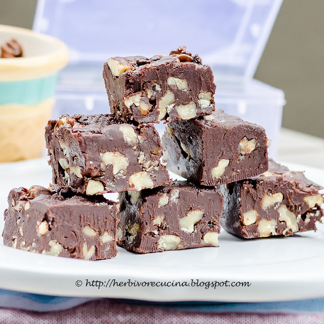 Herbivore Cucina Lonavala's Chocolate Walnut Fudge