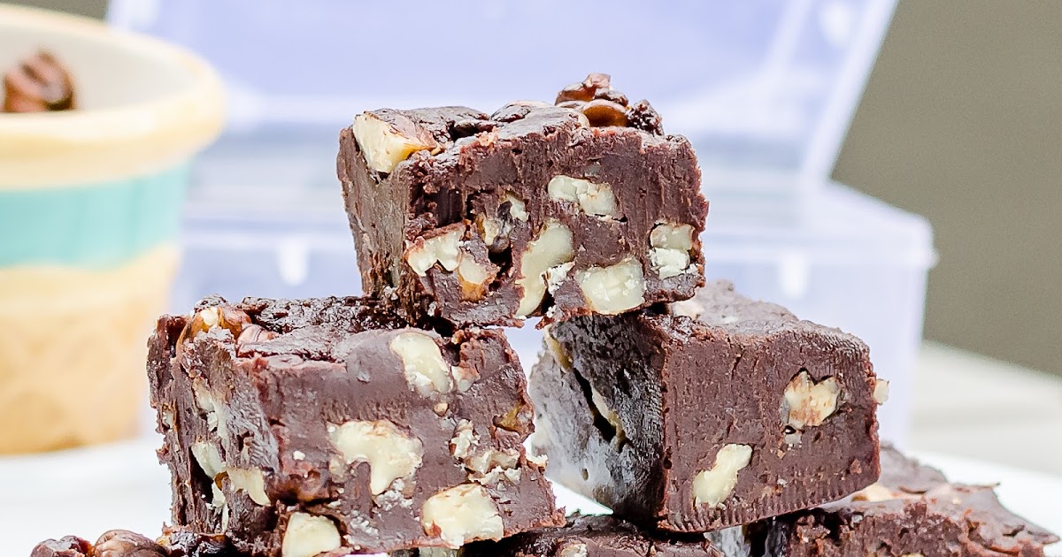 Herbivore Cucina Lonavala's Chocolate Walnut Fudge