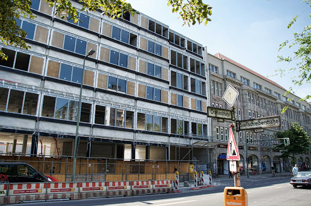 Baustelle Erweiterung AUFBAU HAUS, Planet Modulor, Moritzplatz, Oranienstraße, 10969 Berlin, 04.07.2014