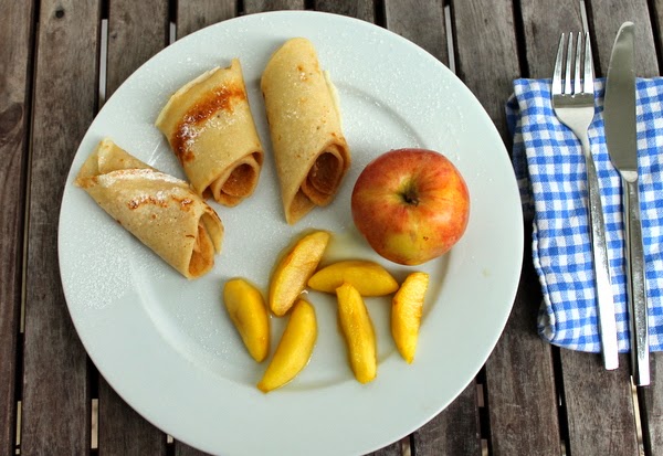 PamyLotta: Zimt-Zucker-Crèpe mit karamelisierten Äpfeln