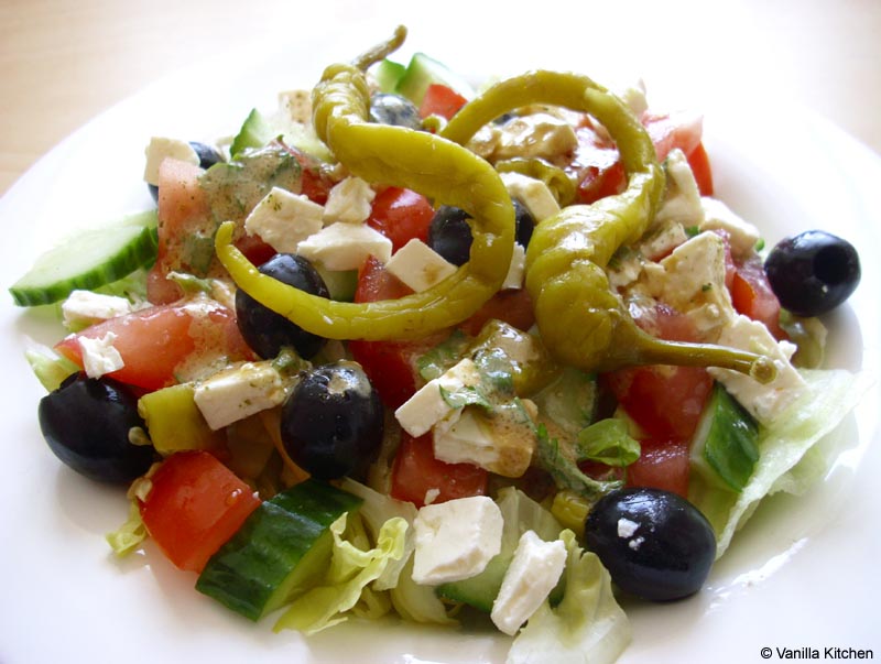 Griechischer Gemischter Salat Mit Feta — Rezepte Suchen
