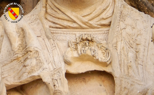 SAINT-NICOLAS-DE-PORT (54) - Statue de Saint-Nicolas (XVIe siècle)