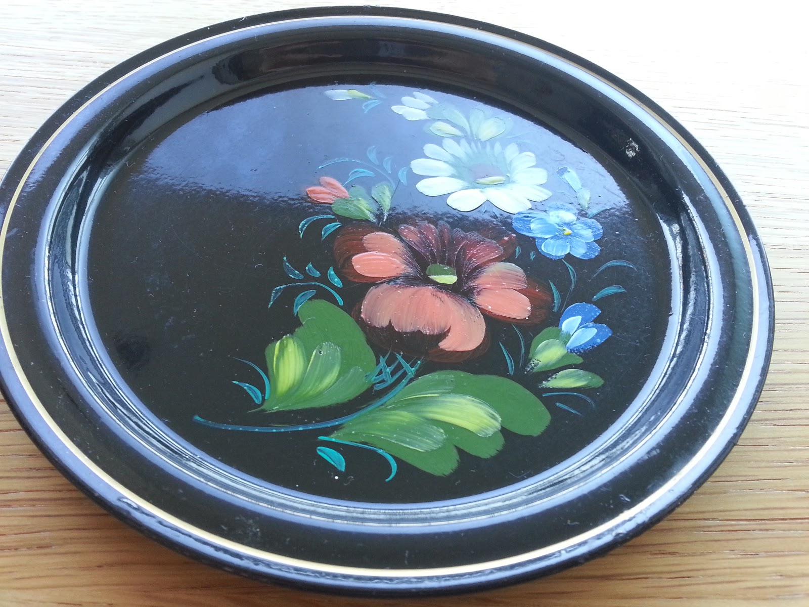 Vintage Russian plate hand paint enamel flowers Russland Russie USSR