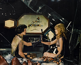 Jane Fonda Barbarella in spaceship with man
