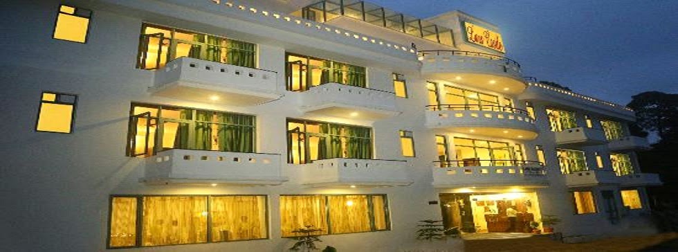 Best Hotels and Luxury Resorts in Lansdowne - Lanscastle.com