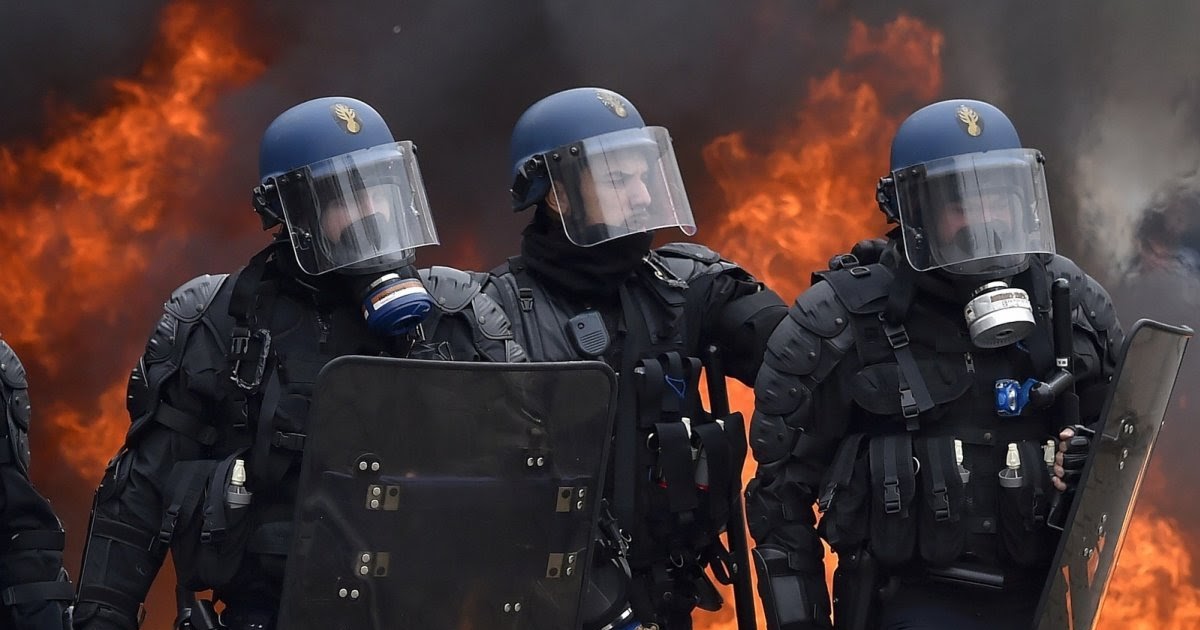 Gsg9 1/87 Unité spéciale: Escadrons de Gendarmerie Mobile