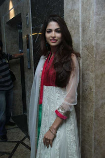 Parvathy Omanakuttan Latest Still in Churidar