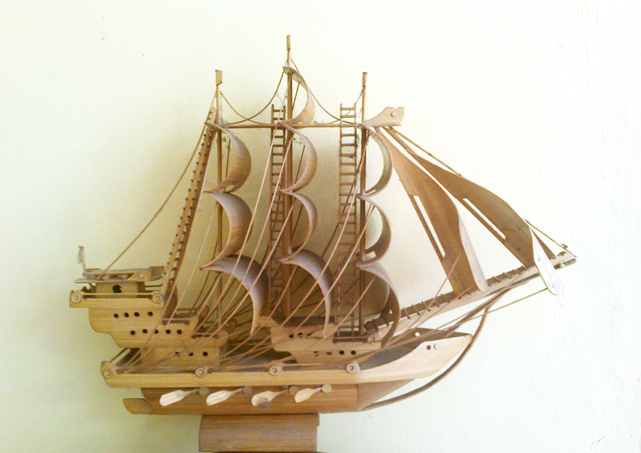 Gambar Perahu Layar Dari Bambu AR Production