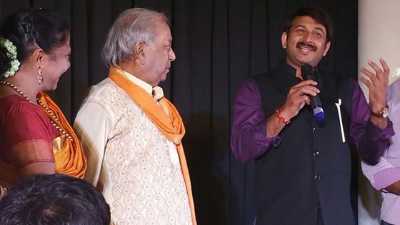 bhojpuri holi song manoj tiwari