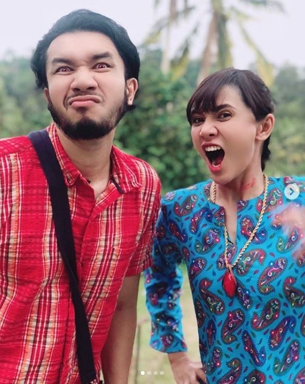 Telefilem Setan Dalam Poket lakonan Ungku Ismail Aziz dan Siti Elizad