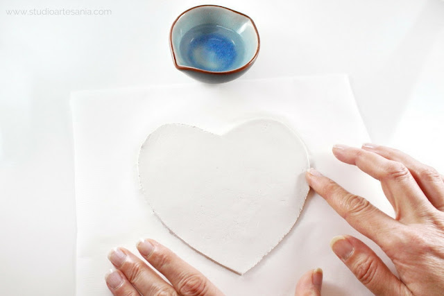 DIY Striped gold and white heart