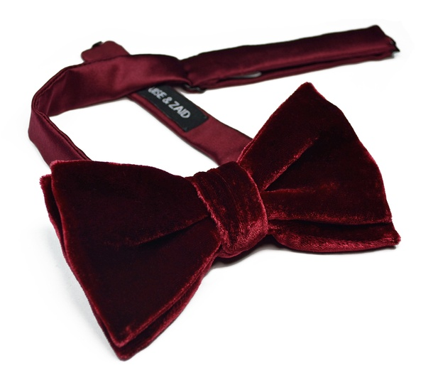 https://www.wolfandbadger.com/deep-burgundy-velvet-bow-tie/?mid=36620&siteID=Hy3bqNL2jtQ-t06upErDyqfS6WWNJq2tqw