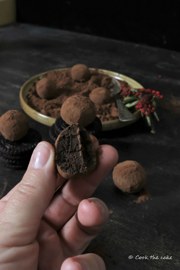 Oreo-and-mascarpone-truffles, trufas-de-oreo-y-mascarpone