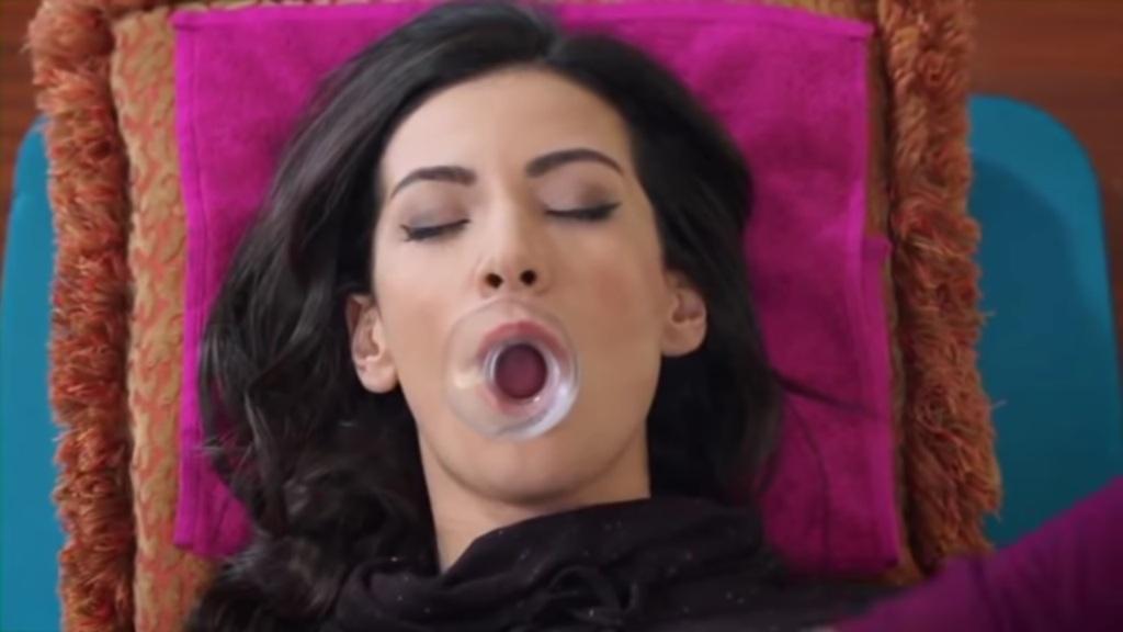 Elif odcinek 549: Murat nie może uwierzyć, że przespał się z Aylą! Selim bezskutecznie szuka pracy! [Streszczenie + Zdjęcia]