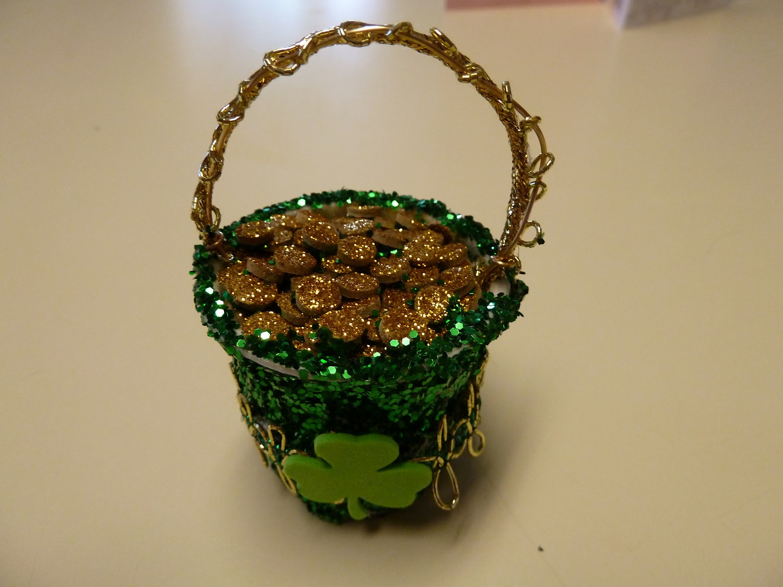 Make it easy crafts Make a mini pot of gold from a recycled Kcup tutorial