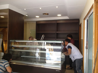 HORNOS DE PANADERIA COBAMAQ: MOBILIARIO PARA PANADERIA, instalación de