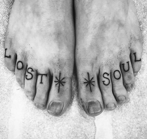 Toe Tattoos
