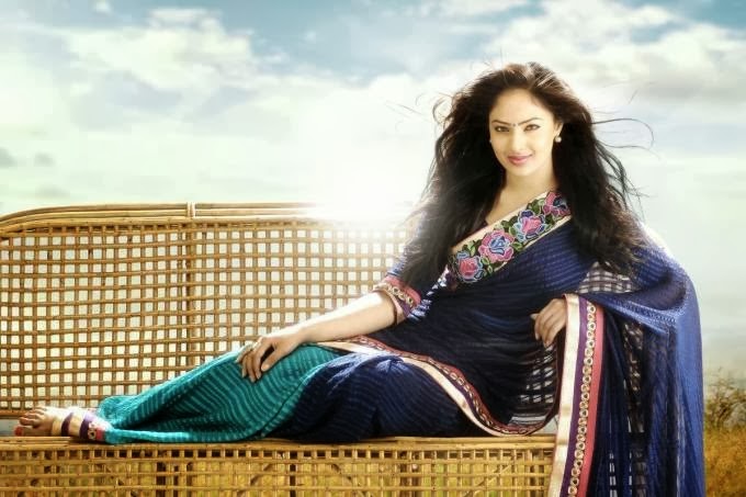 Nikesha+Patel+Hot+Stills5.jpg