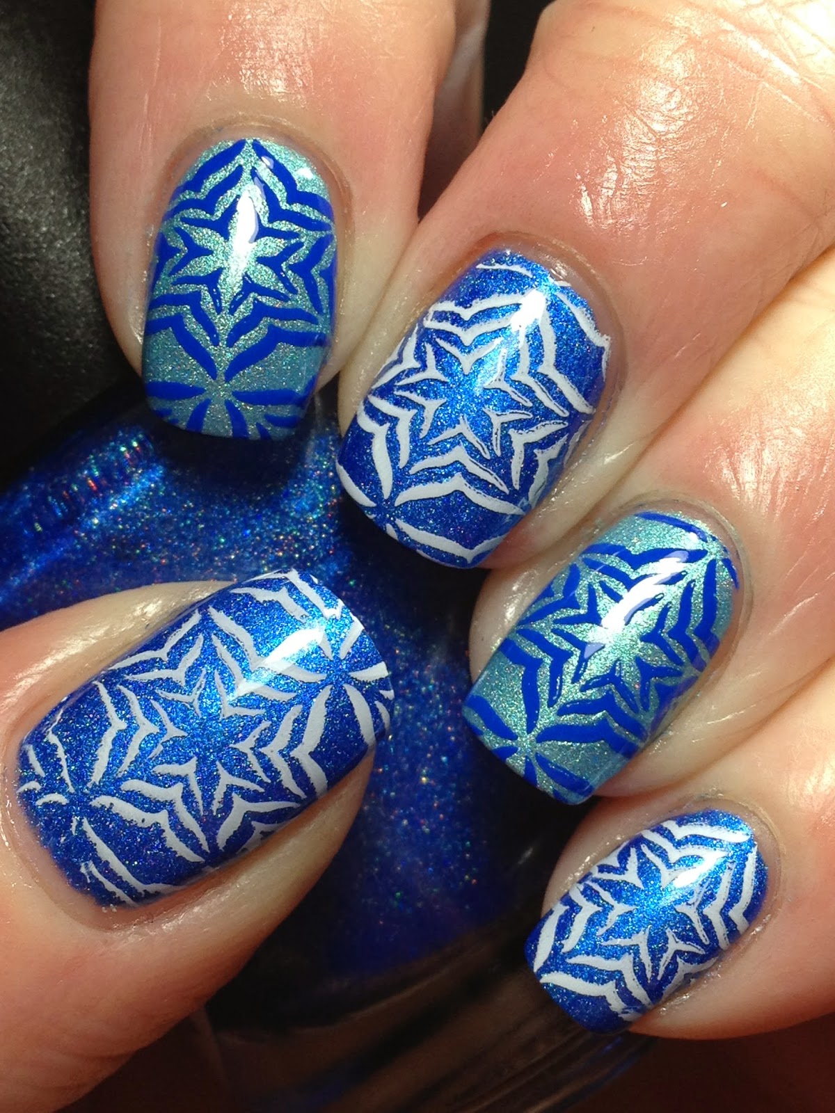 Canadian Nail Fanatic: Two Blue Mani's!
