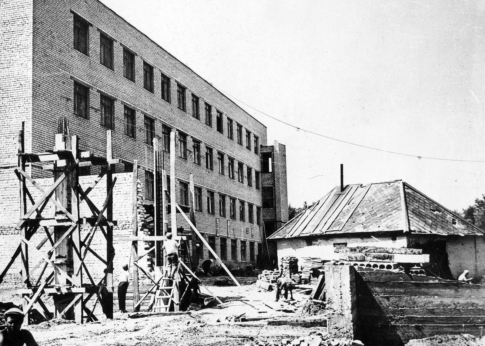 гимназия капцовых старинное здание. фото строительства камышина. строительство училище. строительство училище. реальное училище челябинск.