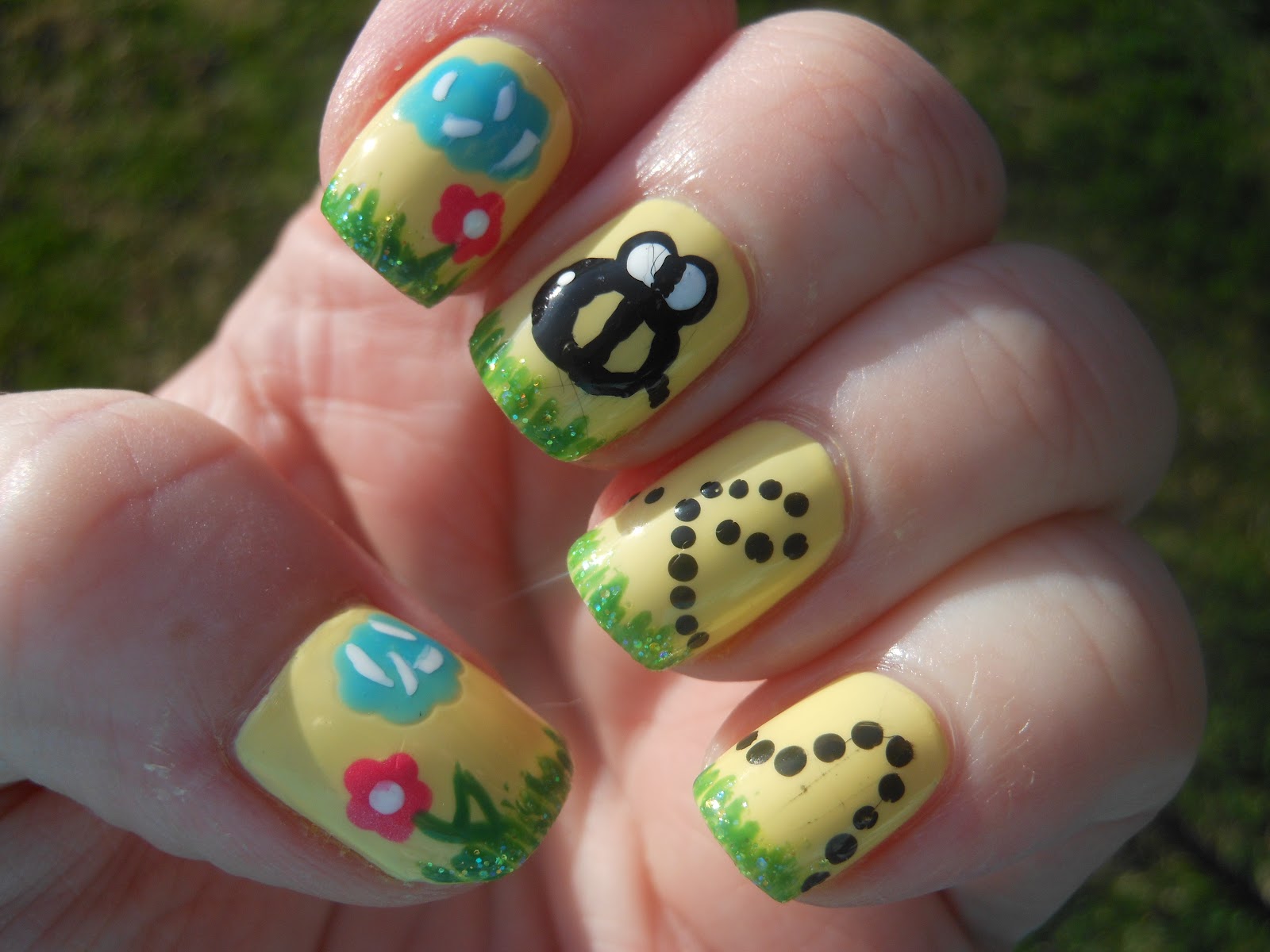 6. "Bumble Bee Nail Art with Dotting Tool" - wide 2