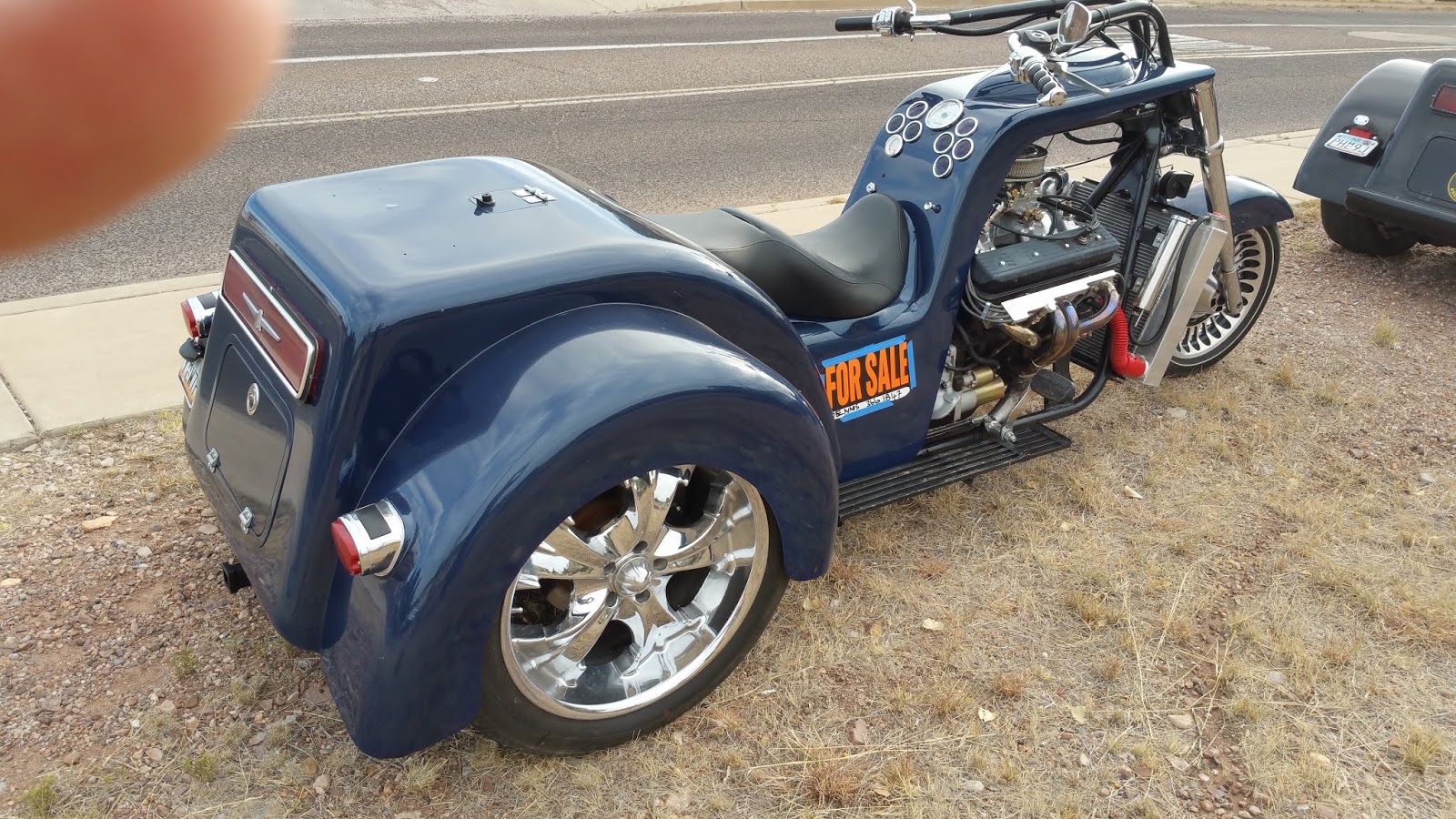 V8 Trike Chopperv8 trike rolling chassis blue trike