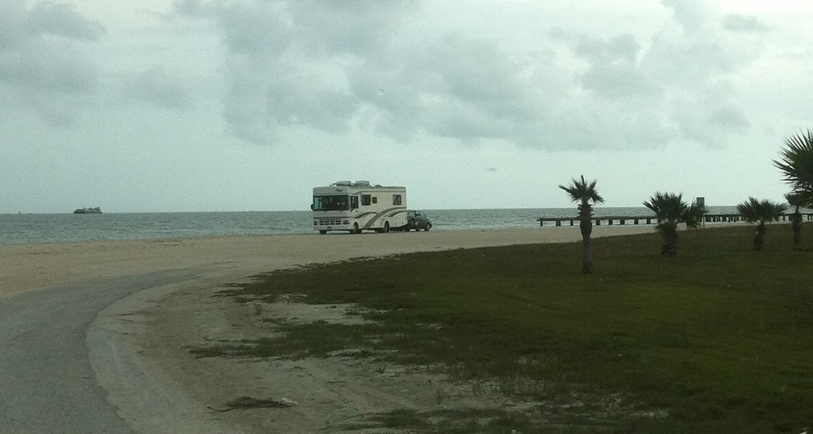 MAGNOLIA BEACH, TEXAS Lily loves Lola