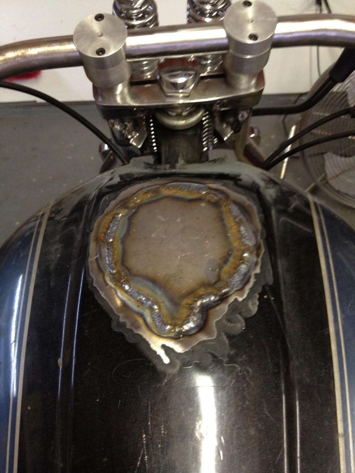 Reborn Engineering Gas Tank Bung