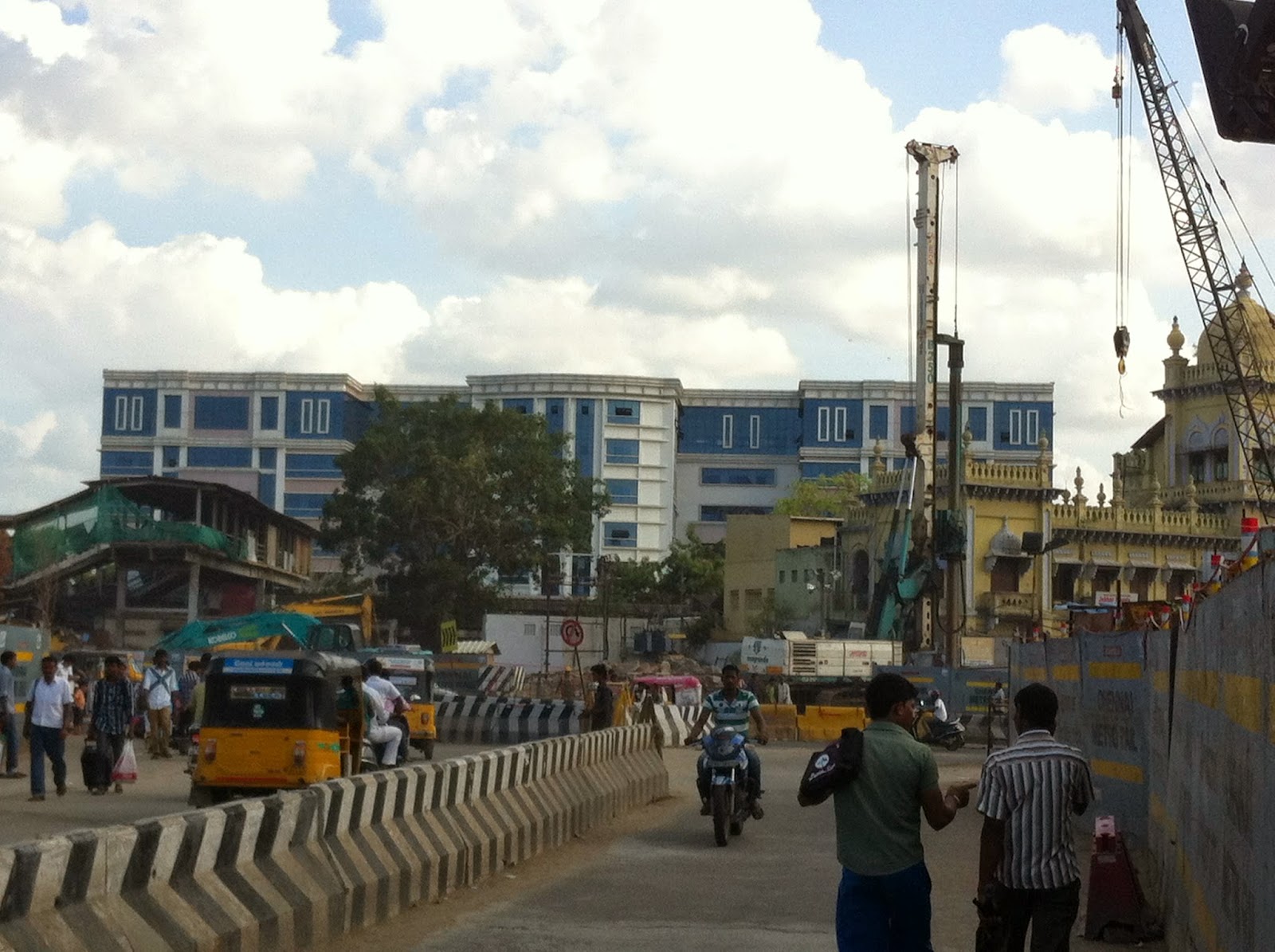 Chennai Daily Photo: New building
