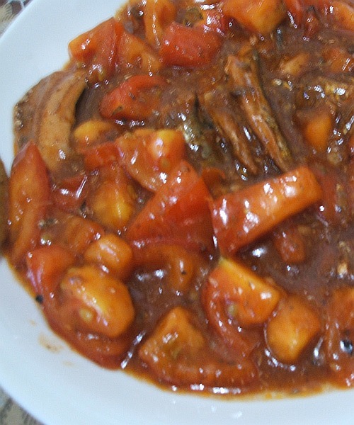 Fresh ripe tomato with Sardines recipe