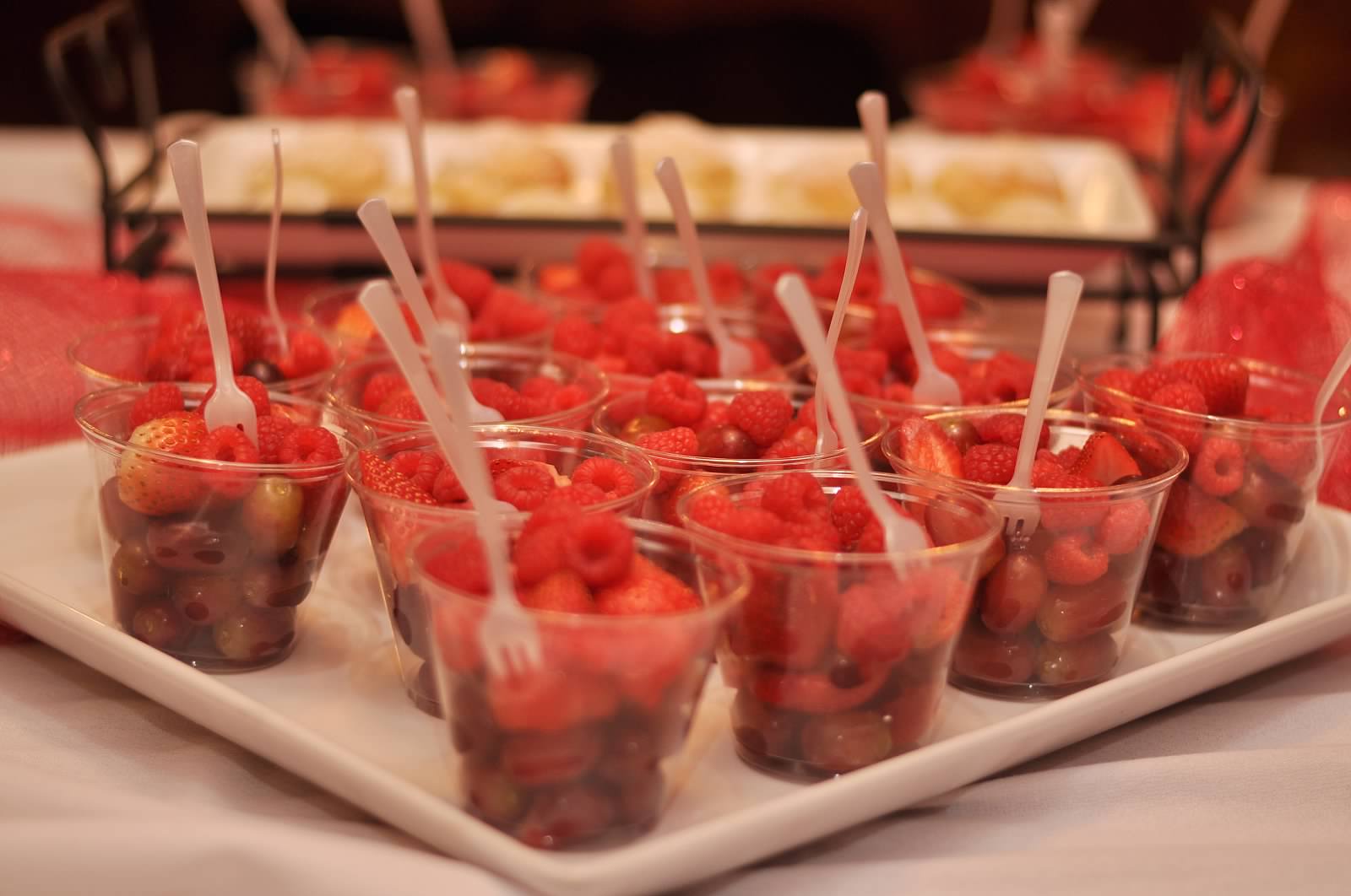 red-and-white-party-decorations-entirely-eventful-day
