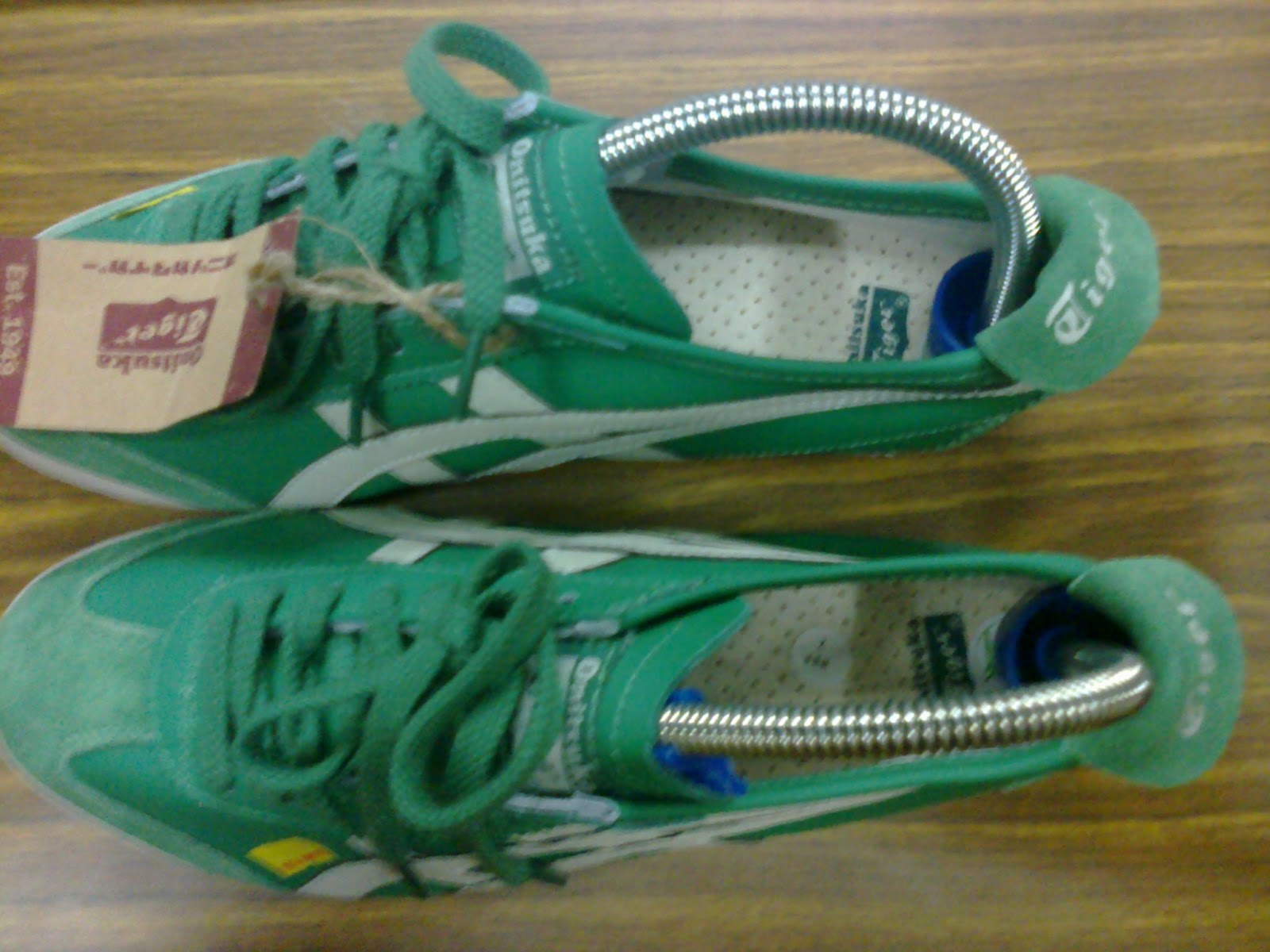 kasut onitsuka tiger