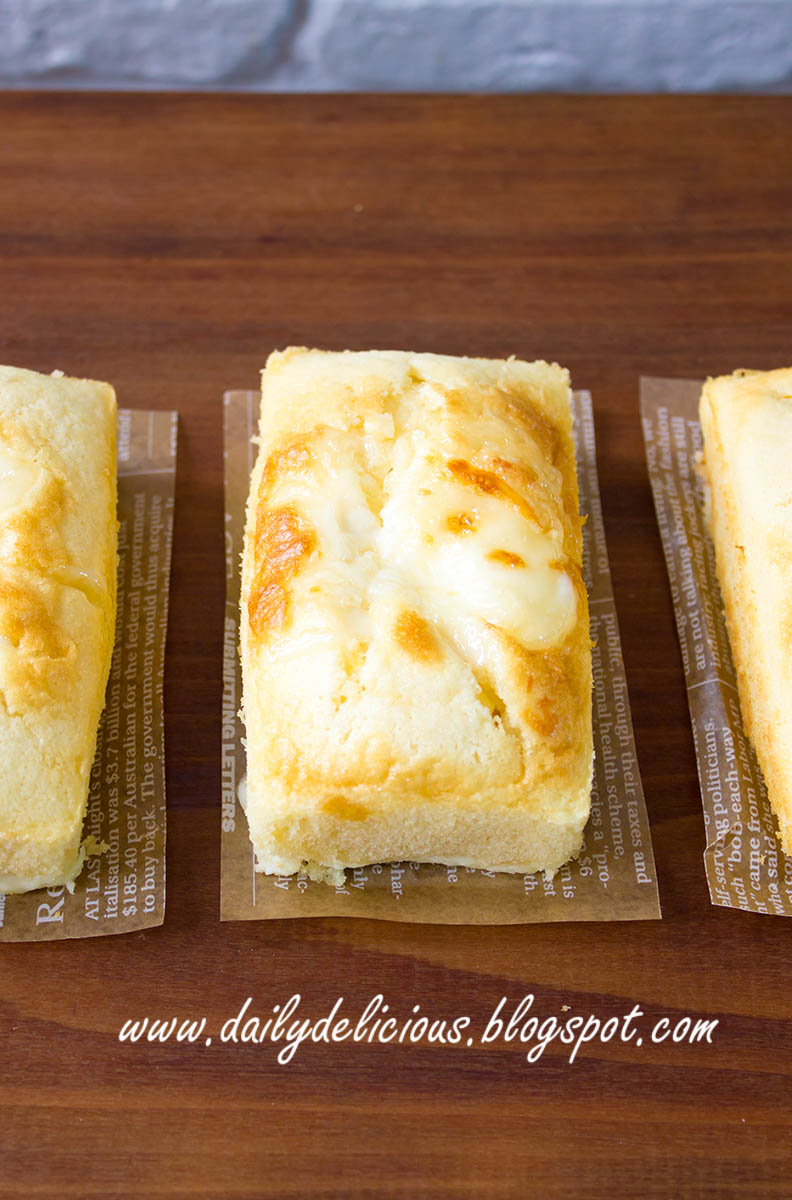 dailydelicious Egg Bread (Gyeranppang) Korea Snack bread