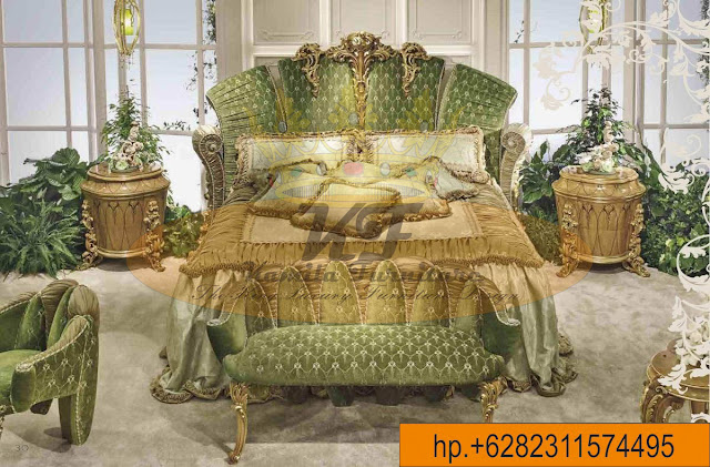 Kamila Furniture Luxury Classic Italian Furniture Bedroom