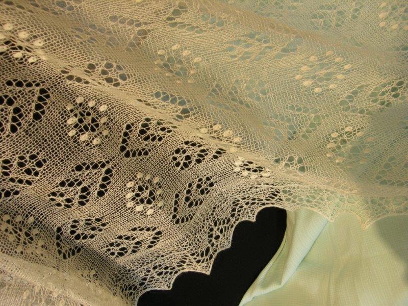 gips Stemmen Obsessie GEBREIDESJAALS: Bruidsjaals voor bruid, handgebreide sjaal uit Estland,  nieuwe patronen, nieuw model. super zacht.
