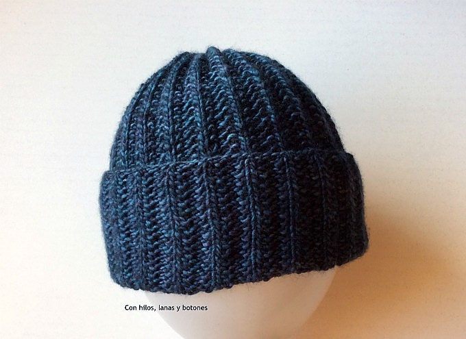 Con hilos, lanas y botones: Gorro Boyfriend Set