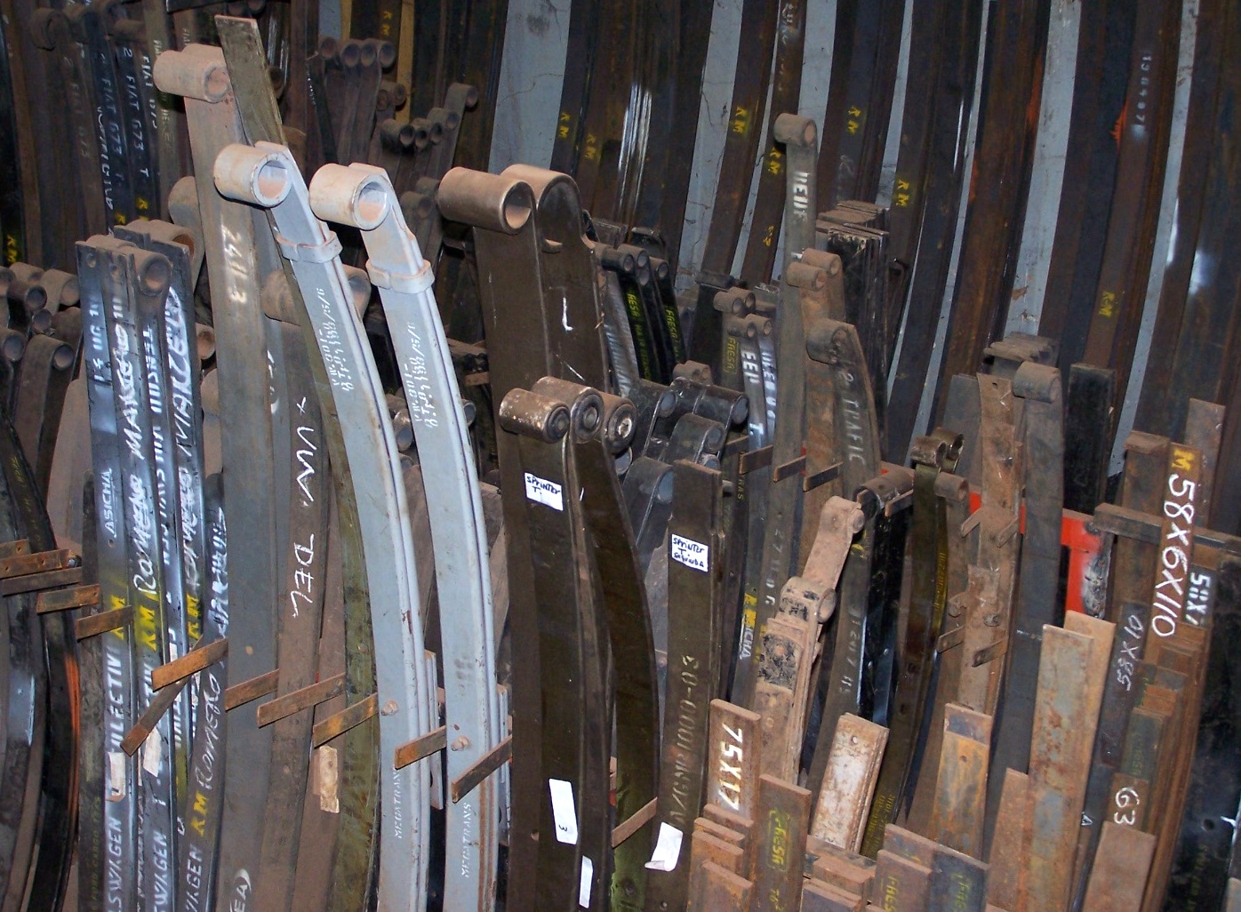 EL GIGANTE Frenos Elasticos Suspension Neumatica Puntas de Eje