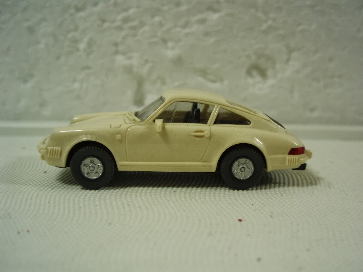 Porsche 911 991 II gt2 RS amarillo pista nurburgring modelo a partir de 2012 a partir de face...