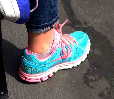fashiontent: New York - Running shoe trend - bright flash of neon ...