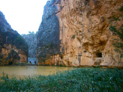 El Charco Azul en Chulilla. Autor: Miguel Alejandro Castillo Moya El Charco Azul en Chulilla. Autor: Miguel Alejandro Castillo Moya