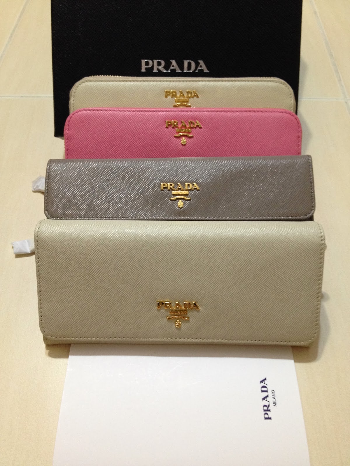 ♥Stephyicious♥ Penang Food ♥ 100 Authentic (Brand New) Prada