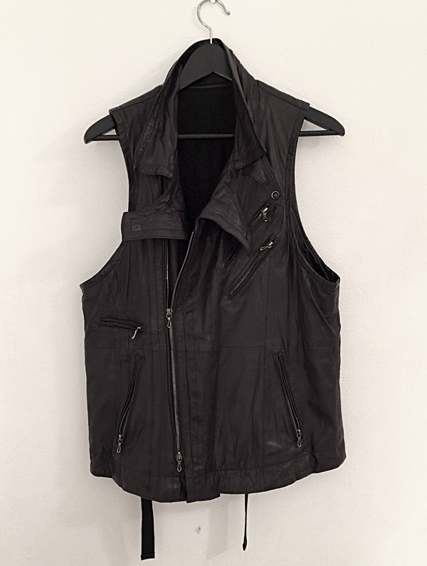 julius-leather-vest2.png